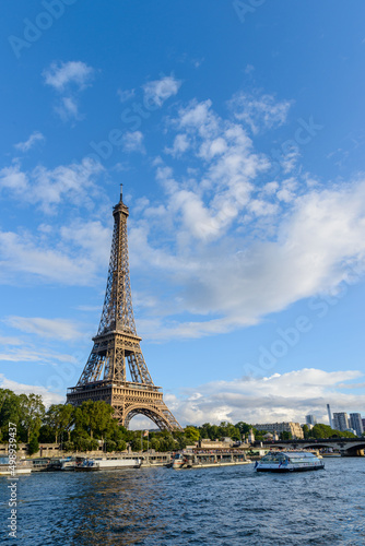 Tour Eiffel, Paris, France © Mathieu