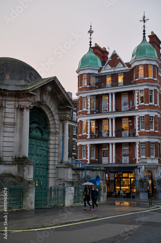 Rainy Mayfair in London 