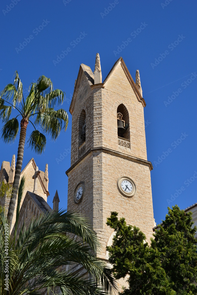 Der Kirchturm von Benissa 