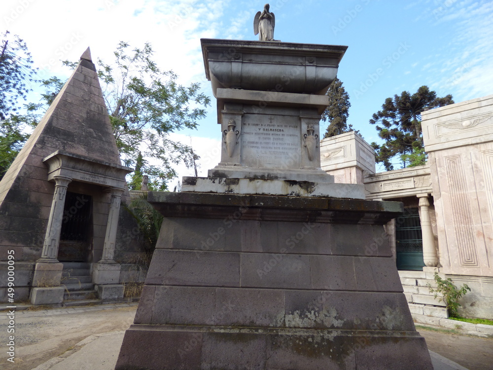Obraz premium monument to the soldier