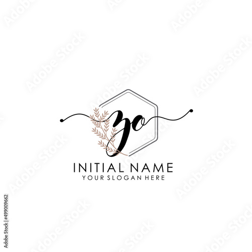 ZO Luxury initial handwriting logo with flower template, logo for beauty, fashion, wedding, photography