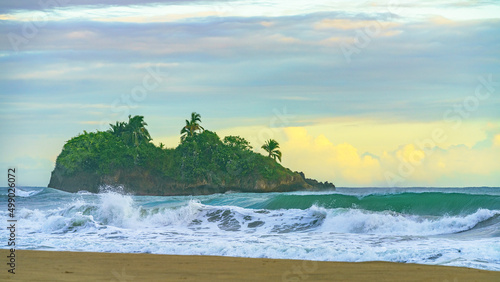 Fototapeta Naklejka Na Ścianę i Meble -  Sunrise at Playa Cocles, beautiful tropical Caribbean beach, Puerto Viejo, Costa Rica east coast and island Cocles