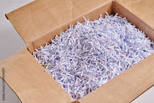 Fotografie Shredded paper is great for packing