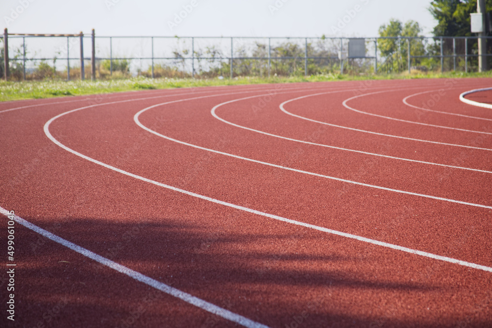Fototapeta premium 屋外の陸上競技場のトラックレーン Track lane of athletic field