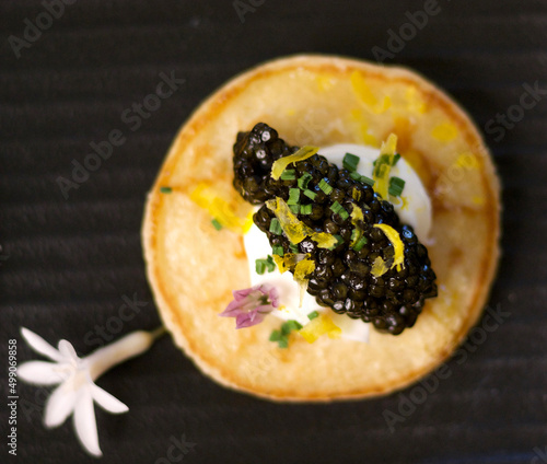 Caviar Blini
