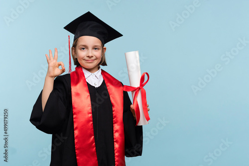 Child whizkid graduation certificate photo