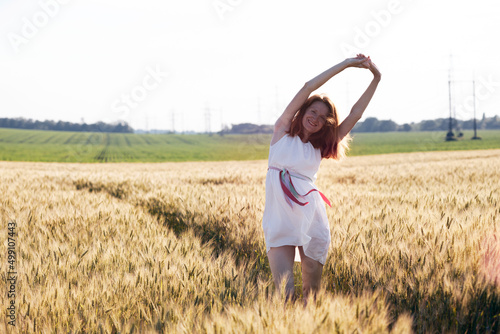 girl at the wheat field © Sergii Mostovyi
