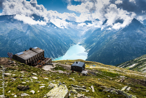 Aussicht auf Olperer Hütte und Schlegeisspeicher photo