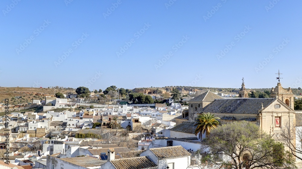survol de la commune d'Osuna près de Séville en Andalousie