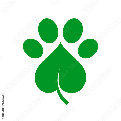Paw leaf icon. Green heart shaped leaf with animal footprint. Environmental friendly pet products. Pet care logo template. Nature love. Organic dog and cat food. Vector illustration, flat, clip art. 