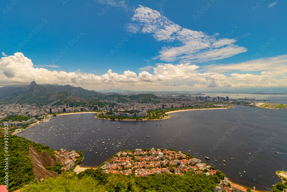 Blick von oben von Zuckerhut auf Rio de Janeiro - Brasilien Blick von oben von Zuckerhut auf Rio de Janeiro - Brasilien