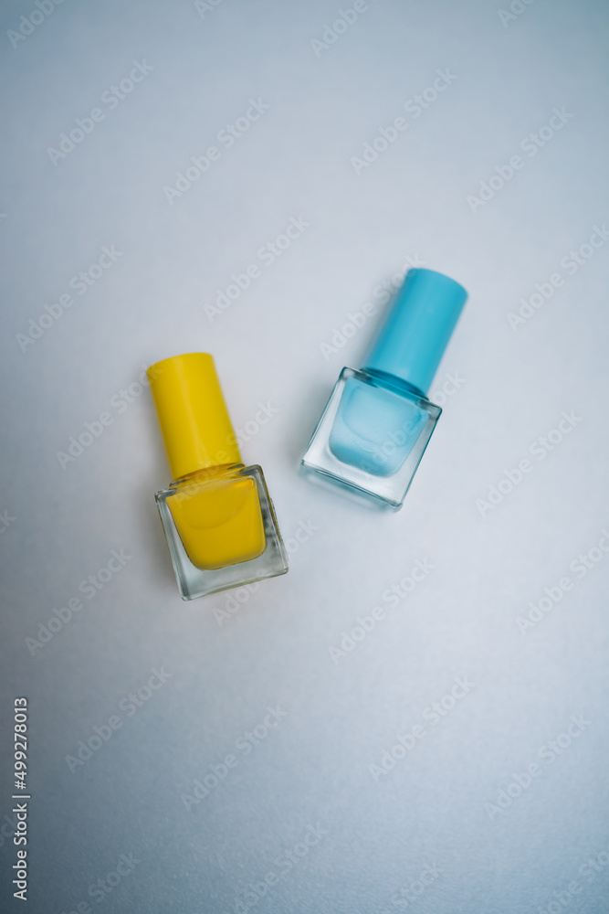 nail polish yellow and blue. stay with ukraine nail polish yellow and blue. stay with ukraine