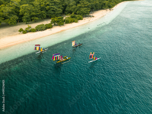 VINTA BOAT OF ZAMBOANGA The vinta is a traditional outrigger boat from the Philippine island of Mindanao.