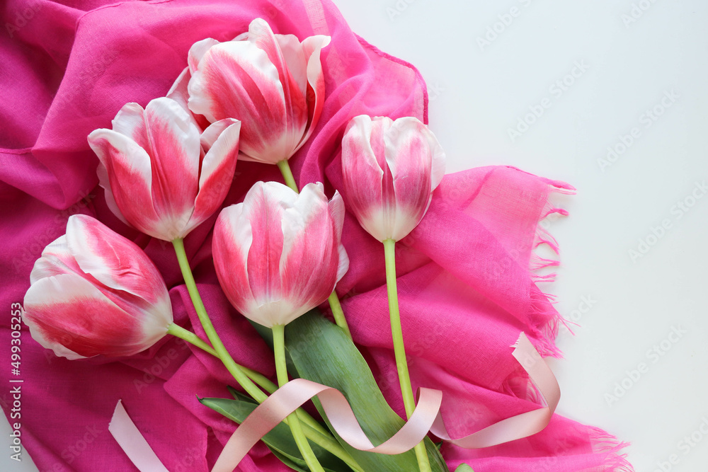 Naklejka premium spring bouquet. bouquet of tulips on a white background