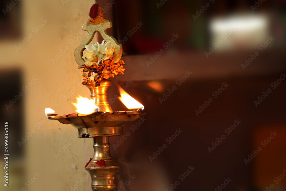 Indian Traditional Silver Oil Lamp Varalakshmi, Kuthu Vilakku, Brass