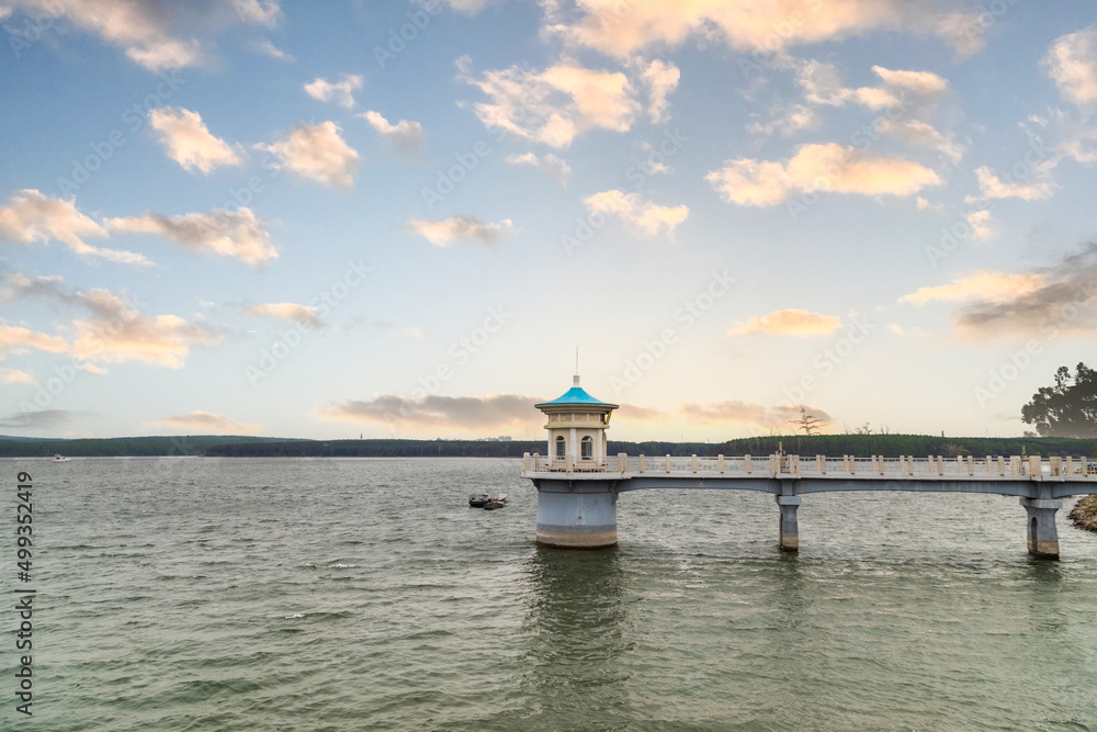 Fototapeta premium lighthouse on the pier