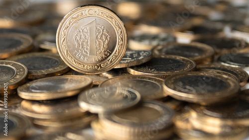 Konstfotografi Turkish Lira and coin