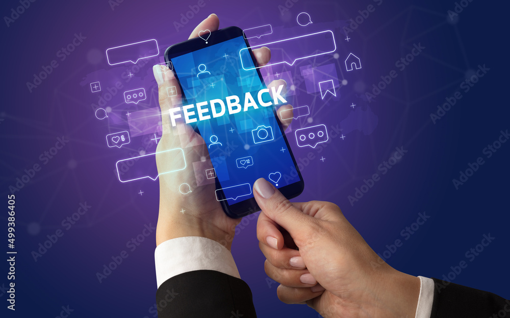 Obraz premium Hand using smartphone with social media concept