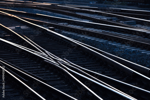 Foto railway tracks in the sun