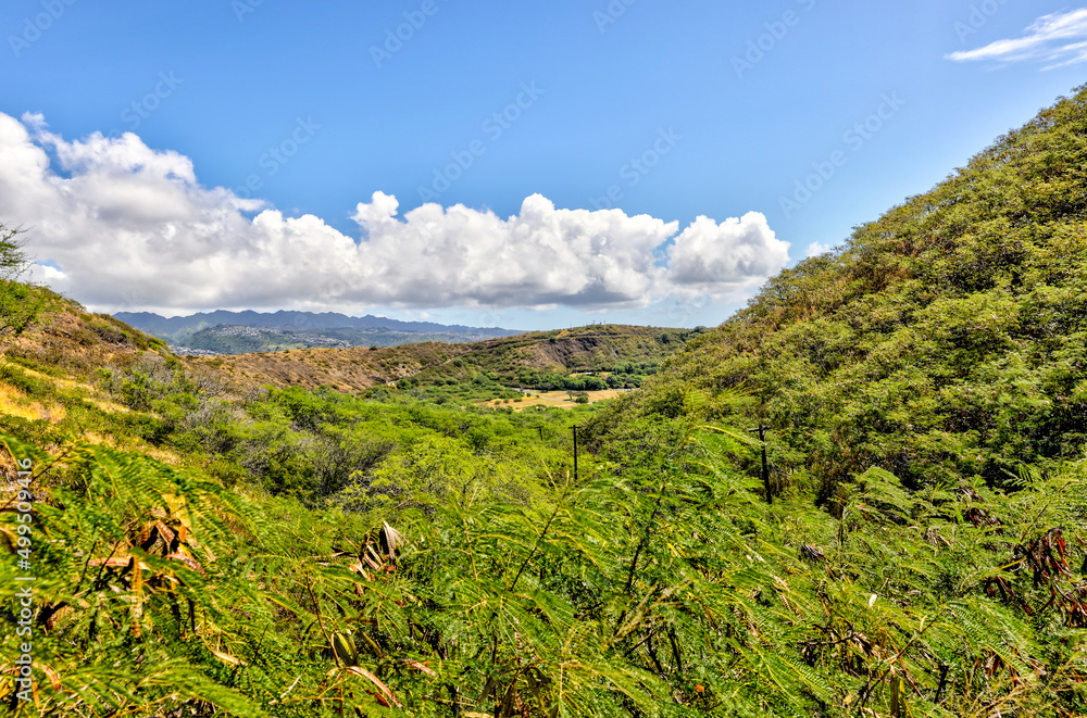 Landscapes atop and around Diamond Head volcanic crater on Oahu Landscapes atop and around Diamond Head volcanic crater on Oahu