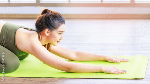 Tableau sur toile Millennial Asian young healthy slim strong sexy female sporty models in casual c
