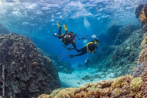 Valokuvatapetti Underwater exploration