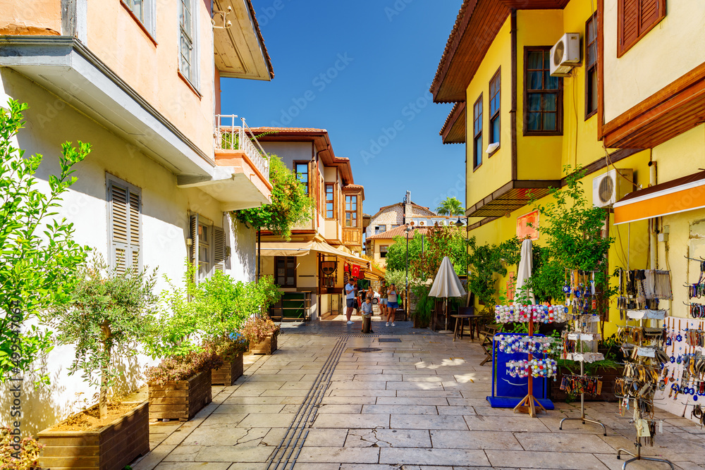 Fototapeta premium Traditional Ottoman houses on an old street in Kaleici, Antalya