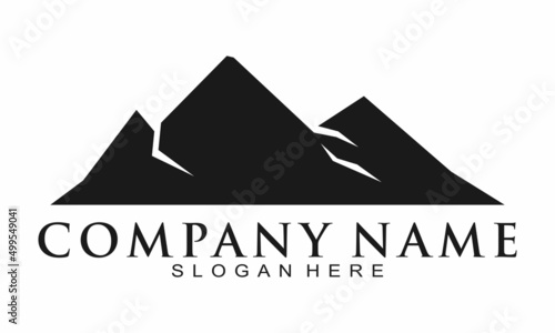 Mountain simple illustration vector logo