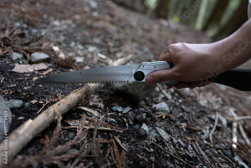 Wallpaper Mural キャンプイメージ　ノコギリ Torontodigital.ca