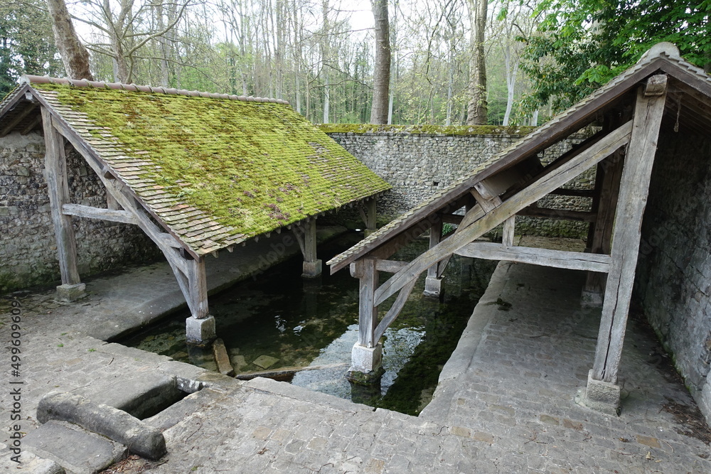 Lavoir ancien du XVIIIème siècle de Courances