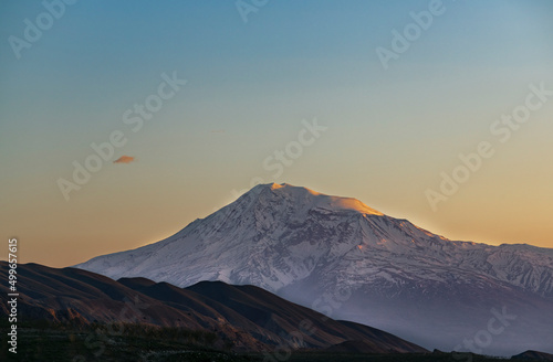 Fototapeta Naklejka Na Ścianę i Meble -  Beautiful panoramic view of the Ararat mountains. Mountains sunset landscape.