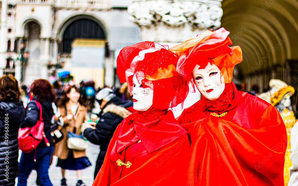 Fototapeta premium Masken spiel in Venedig