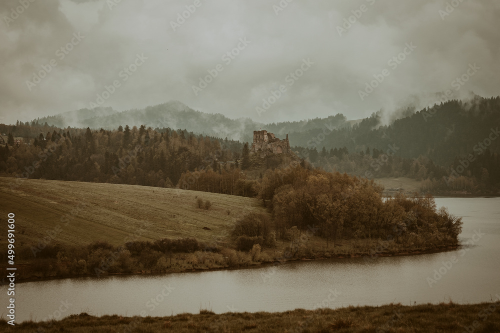 Fototapeta premium Castle in the fog, Tatry, Poland