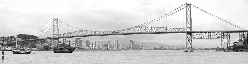 Hercílio Luz Bridge, longest national suspension bridge, Florianópolis, State of Santa Catarina, Brazil