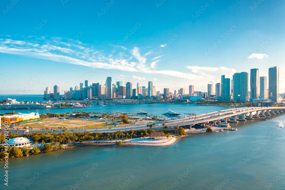 Fototapeta premium The iconic Downtown Miami skyline in Miami Florida