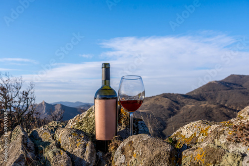Fototapeta Naklejka Na Ścianę i Meble -  Wine in the mountains