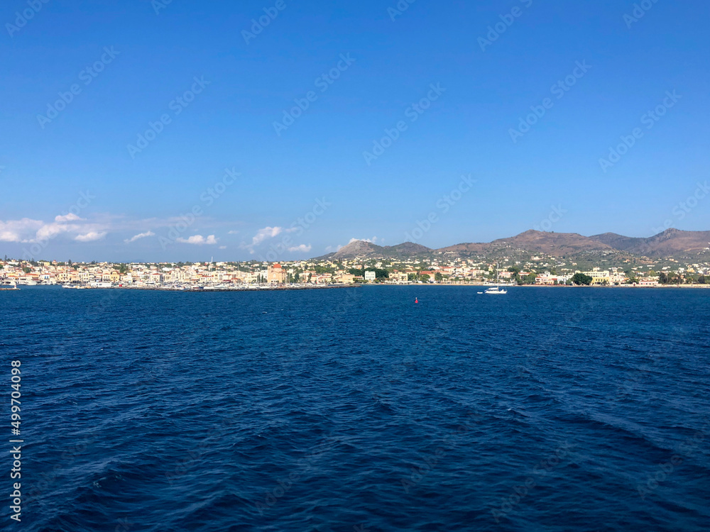 Fototapeta premium Summer Travel Vacation. View On Beautiful Beach On Greece Shore.