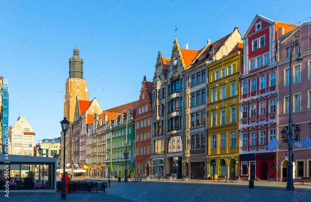 Obraz premium Image of Wroclaw Market Square in Poland with old buildings