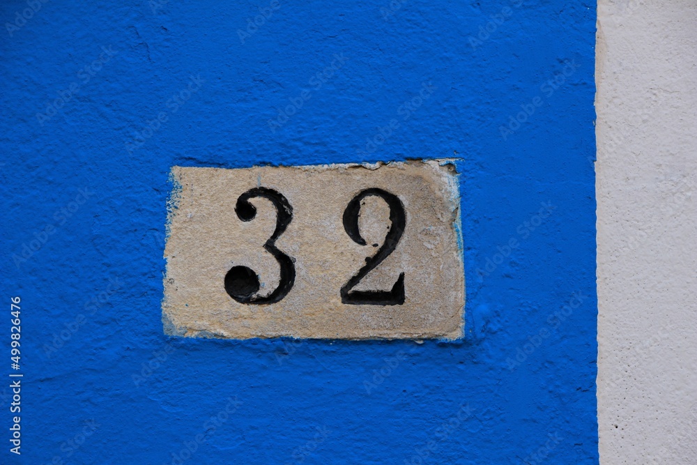 Italy: Road signal (Number, thirty two). Italy: Road signal (Number, thirty two).