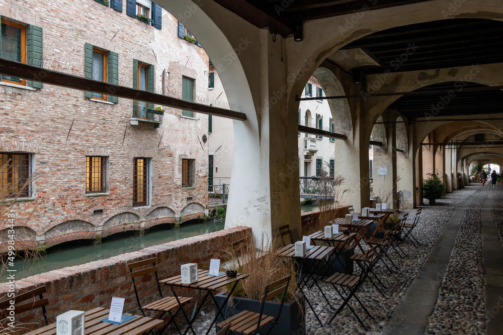 the arcades along the Buranelli canal in the historic center of Treviso