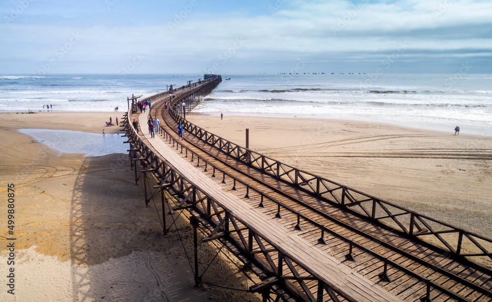 Obraz premium Pimentel, Chiclayo, Peru: Aerial view of the Pimentel pier, the longest in Peru