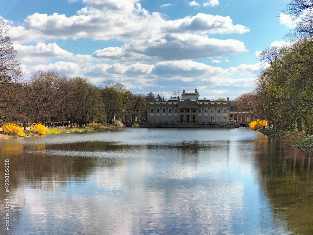 Fototapeta premium castle in the park