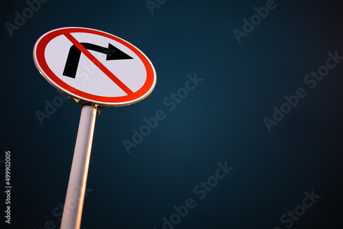 road sign no right turn