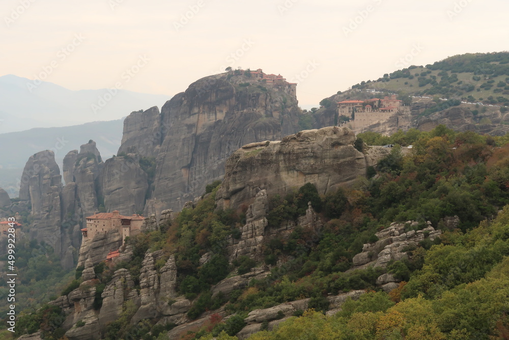 Fototapeta premium Monasteries of St. Nicholas Anapafsas, Roussanou, Great Meteoron and Varlaam