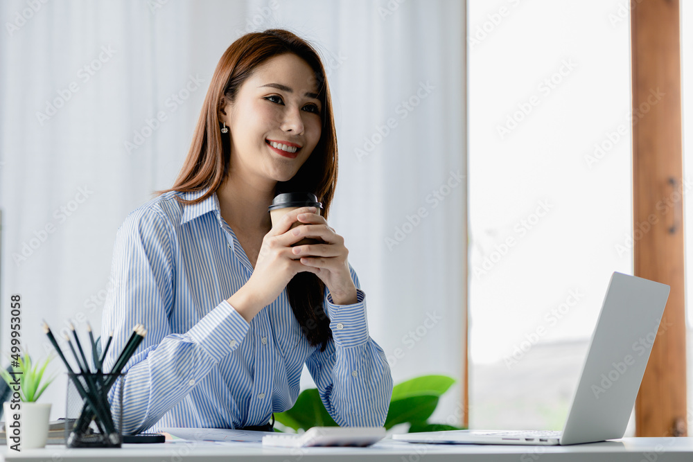 Beautiful Asian woman is a businesswoman who leads a new generation of startups, a woman who runs and manages a business plan to build confidence and stability in business, woman-led business concept. Beautiful Asian woman is a businesswoman who leads a new generation of startups, a woman who runs and manages a business plan to build confidence and stability in business, woman-led business concept.