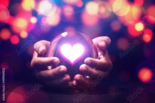 Foto Fortune teller concept, Love prediction  , broken heart or get a new lover