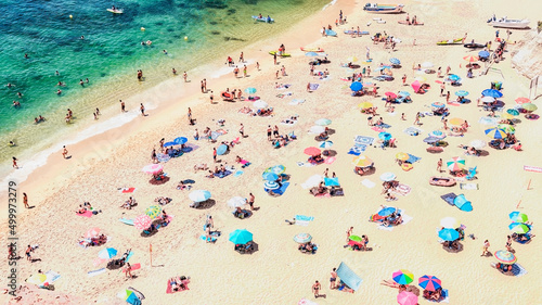 Benagil beach on the Atlantic coast, Algarve, in Portugal. © Stockbym