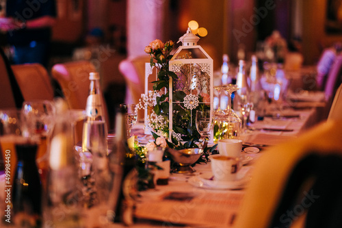 Tischdekoration auf einer Hochzeit