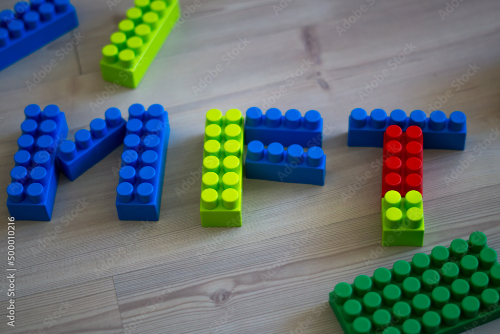 little girl playing with toys at home, Brickss type toys little girl playing with toys at home, Brickss type toys