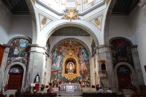 Candelaria, Tenerife, Canary Islands, Spain, March 8, 2022: General view of the High Altar of the Basilica of Candelaria in Tenerife. Spain © Marco Gallo